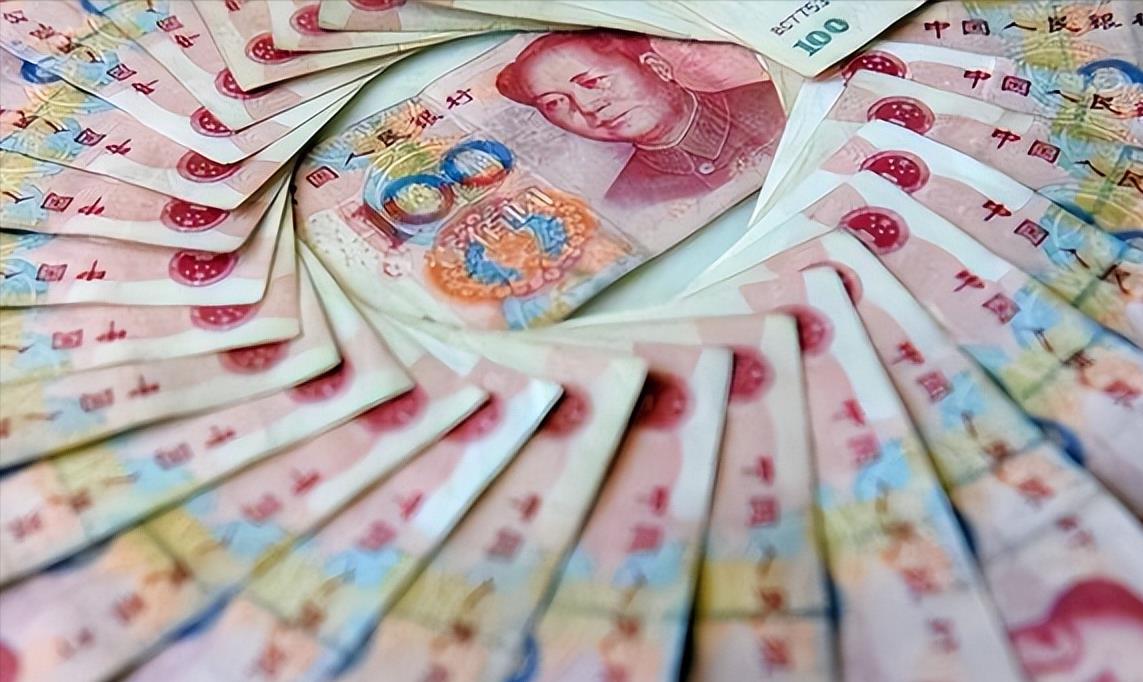 70万房贷30年每年还多少,70万房贷30年利息多少合适