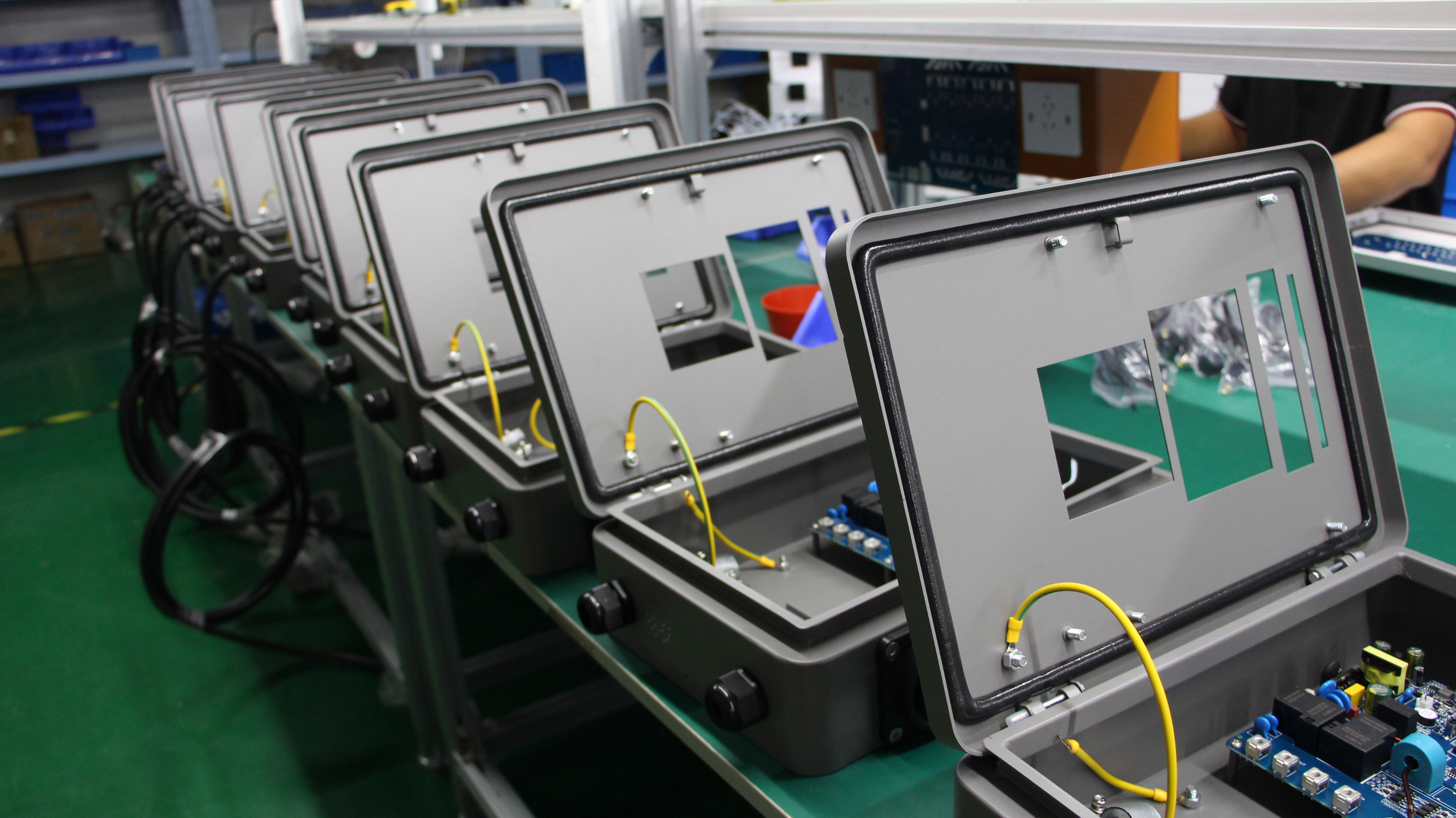 家用交流7kw充电桩用电线还是电缆,充电桩家用7kw用铜线好还是铝线好