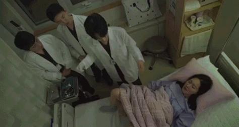 wenno:男医生直播妇科手术，全网围观，我看到最恶心的一幕……
