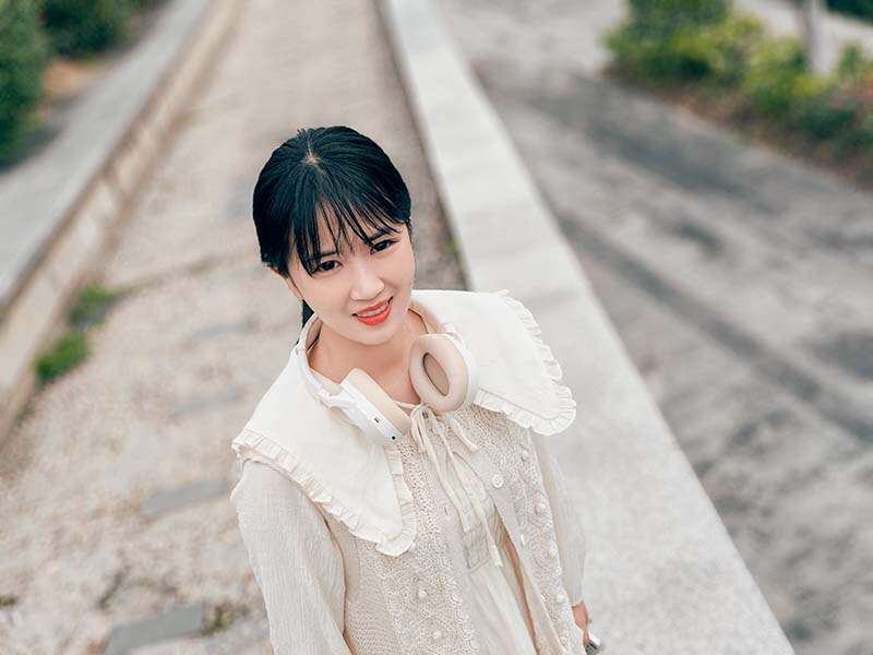 菜场秒变图书馆，这波操作泰裤辣！漫步者降噪耳机值得夸