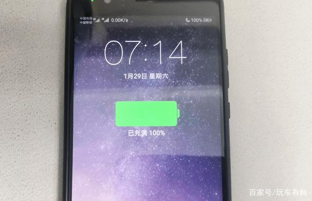 关于手机电池充电的正确方法,手机电池用到百分之几充电最耐用