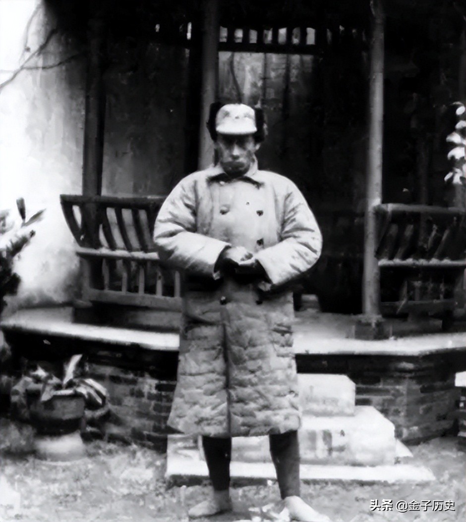 谁来当新四军参谋长？叶挺和项英提名4人，主席却选了另外一人