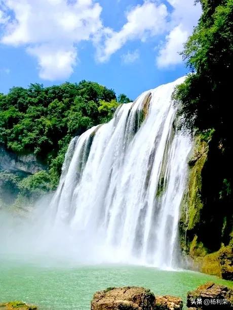 七绝壶口瀑布全诗,赞壶口瀑布的七绝诗