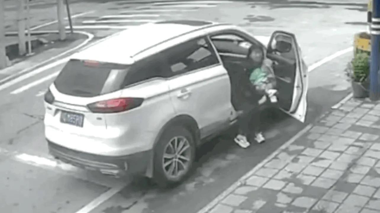 重庆幼童被车碾压后续,重庆一幼童被碾压身亡