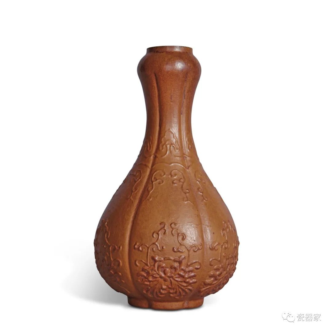 苏富比瓷器秋拍 (苏富比19年香港瓷器春拍)