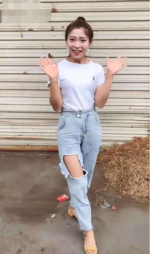 水泥妹张方方工作视频,水泥妹张方方爆红那段能赚多少钱