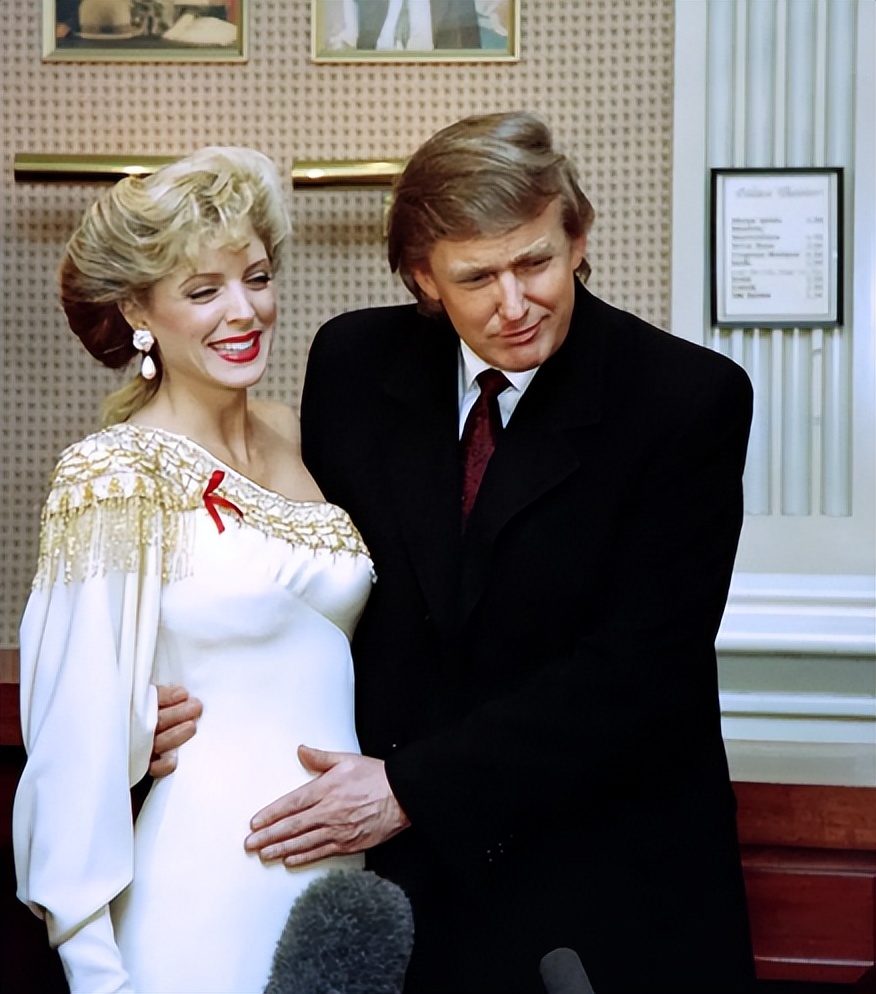 蒂芙尼特朗普和巴伦,伊万卡蒂芙尼近期照片