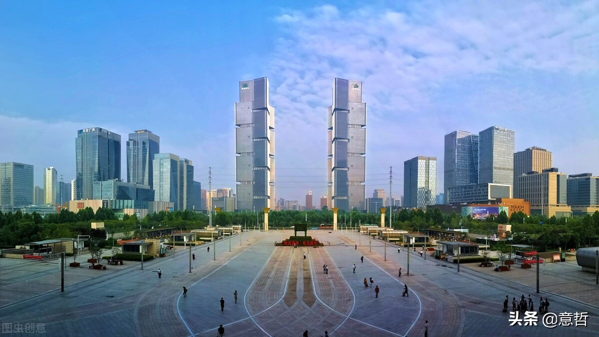 郑州东站不愧是最大的交通枢纽,郑州是交通枢纽吗