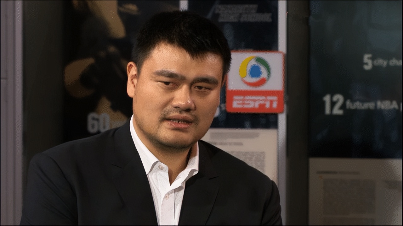 姚明评价中国男篮历史最佳五人组,姚明评价历史最佳五人组奥尼尔