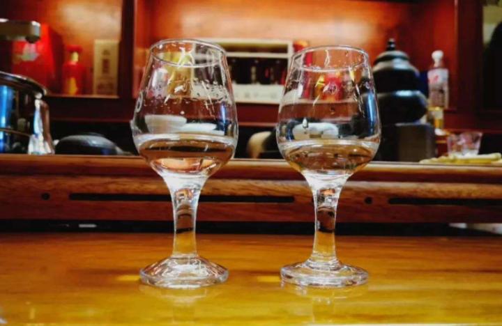 家里有酒怎么存才好,家中有酒怎么藏