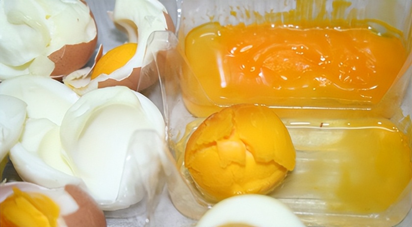 成本才1毛钱的人造鸡蛋别被骗了,人造鸡蛋会比普通鸡蛋便宜吗