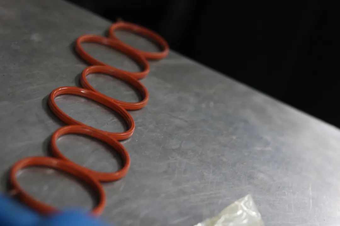 12代皇冠经典复原,14代皇冠彻底翻修之后感受