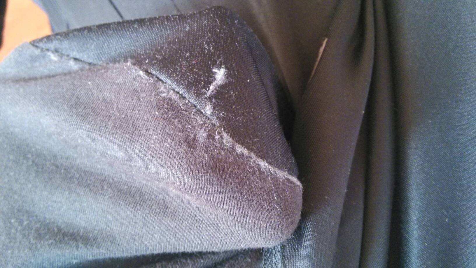 毛毛衣服怎么洗干后才柔顺,洗衣机洗出来衣服很多毛毛怎么办