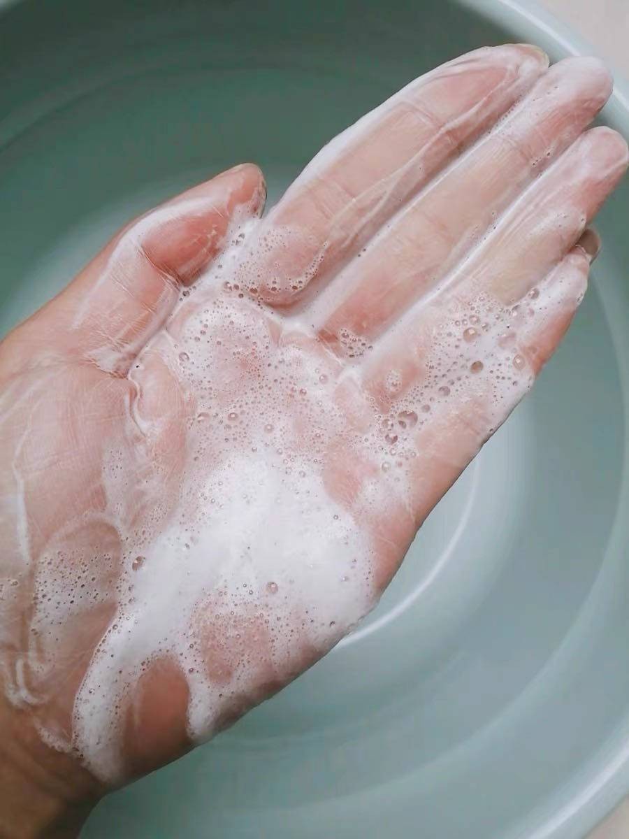 泰国葳兰氏洗面奶能卸妆吗,泰国葳兰氏洗面奶成分测评