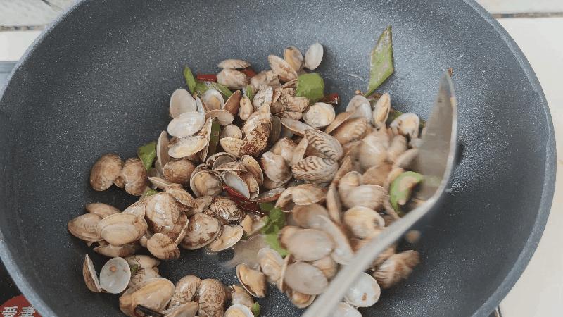 九阳晶钻大魔王不粘锅测评,九阳大磨王不粘锅二代煎鸡蛋