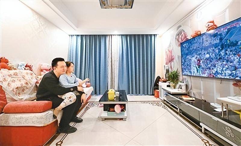 40寸电视和40英寸电视比较,40寸以下的电视很少为什么