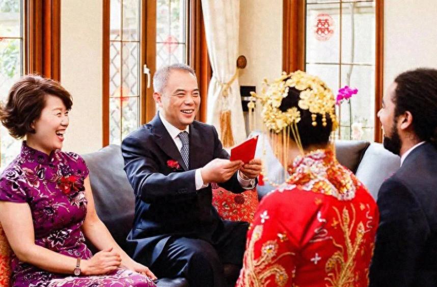 铁锅里传出惨叫声，女子被“爸爸”活活烫死，最后一句话让人心酸