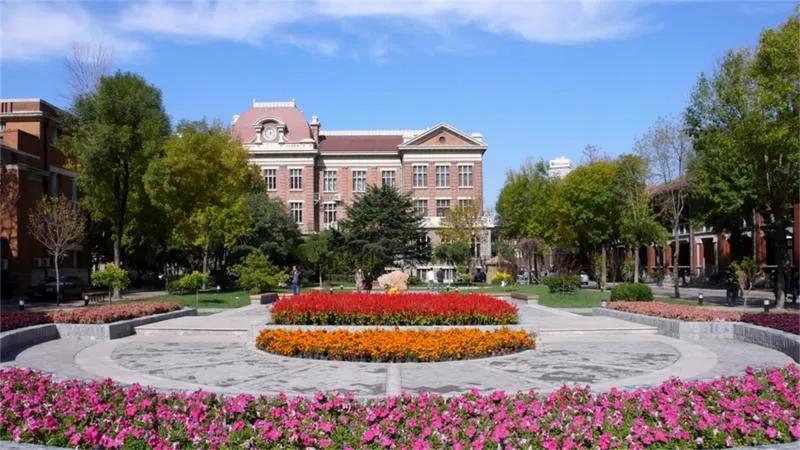 每日一校：天津外国语大学