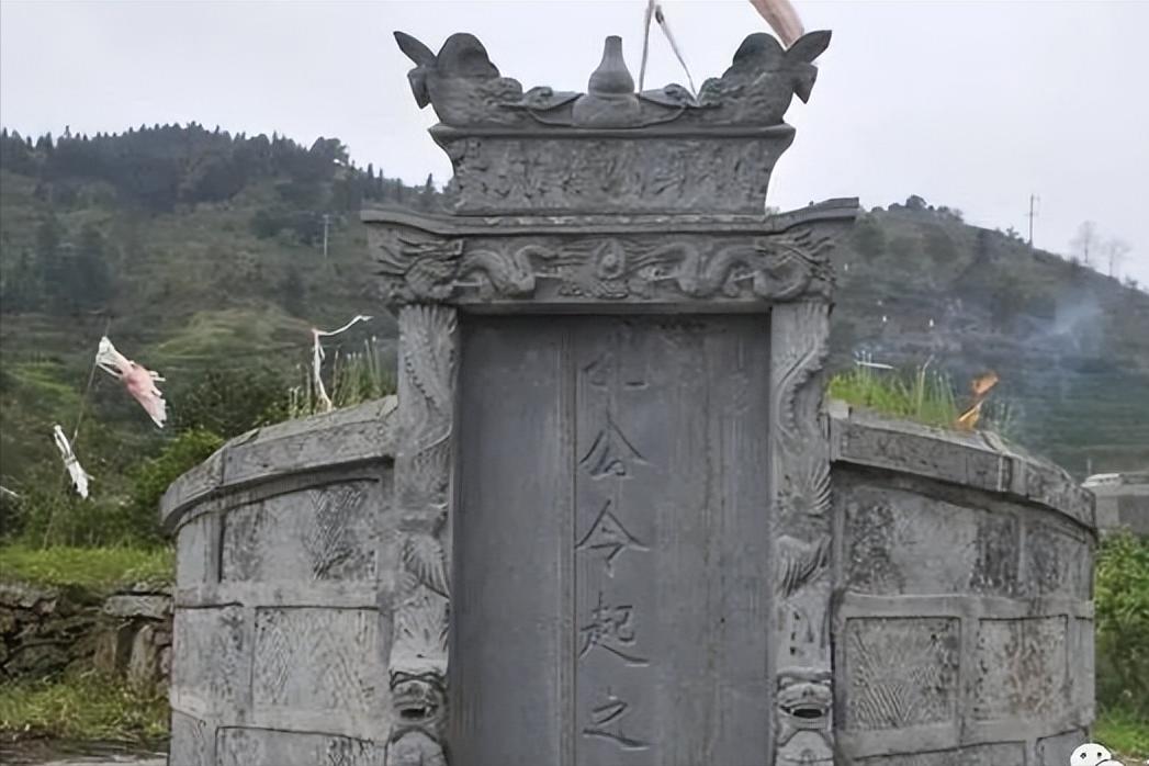 古话说：“墓碑4不立，立后家财散”，指哪“4不立”？有啥讲究？