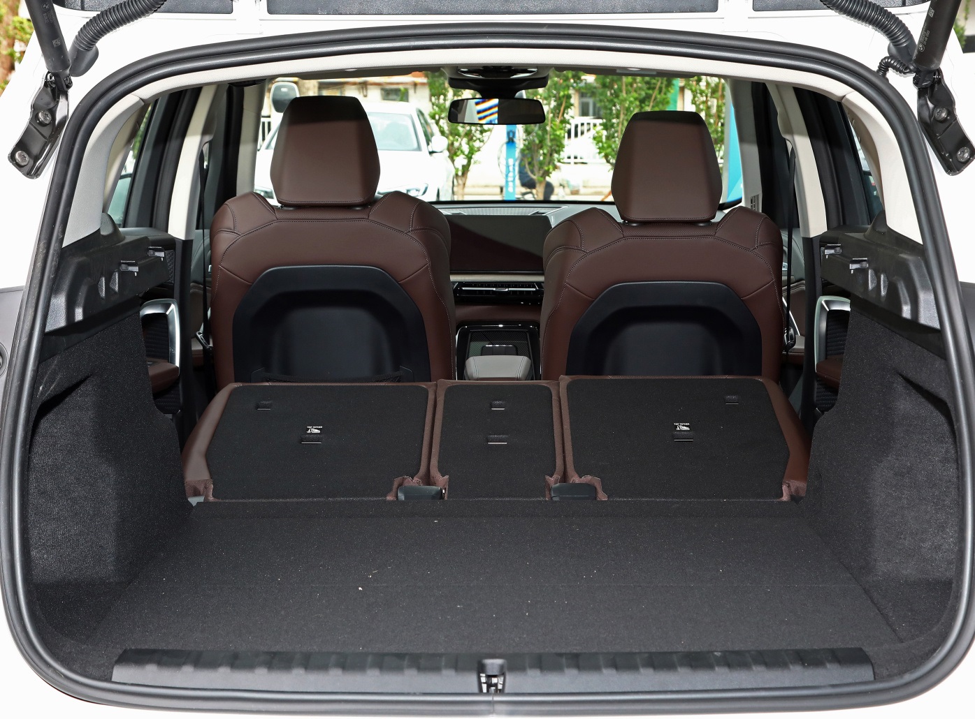 跑了14万km的12年宝马x1值得买吗,24款宝马x1值不值得买