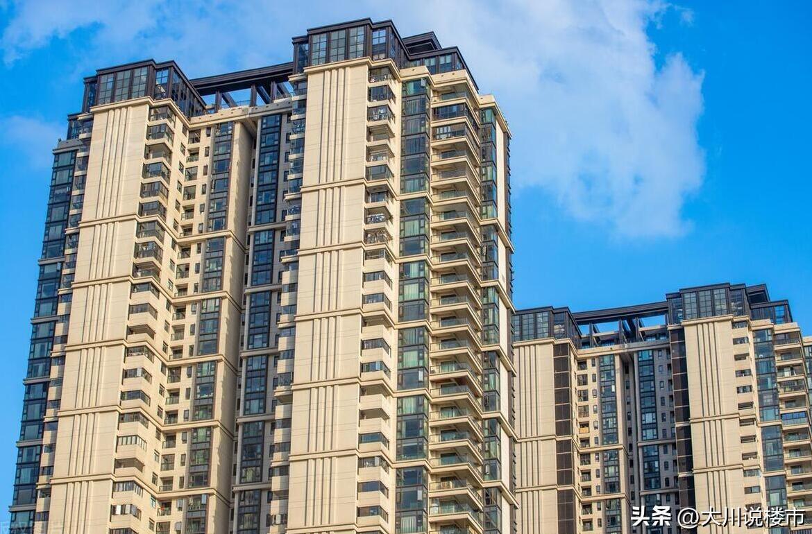 总共18层楼选三层还是四层,4层和18层选哪个