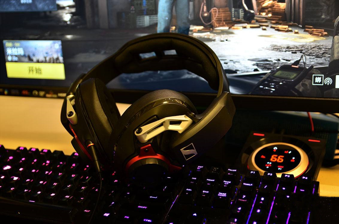 耳放对比声卡,so8五代声卡加耳放效果好不好