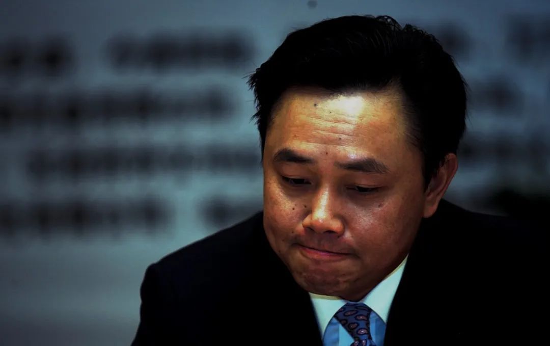 黄光裕，也扛不住了？