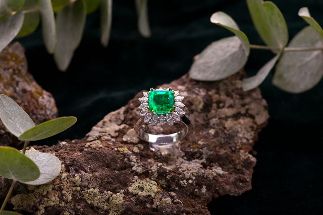 宝石寓意和象征,彩色宝石的价值和寓意