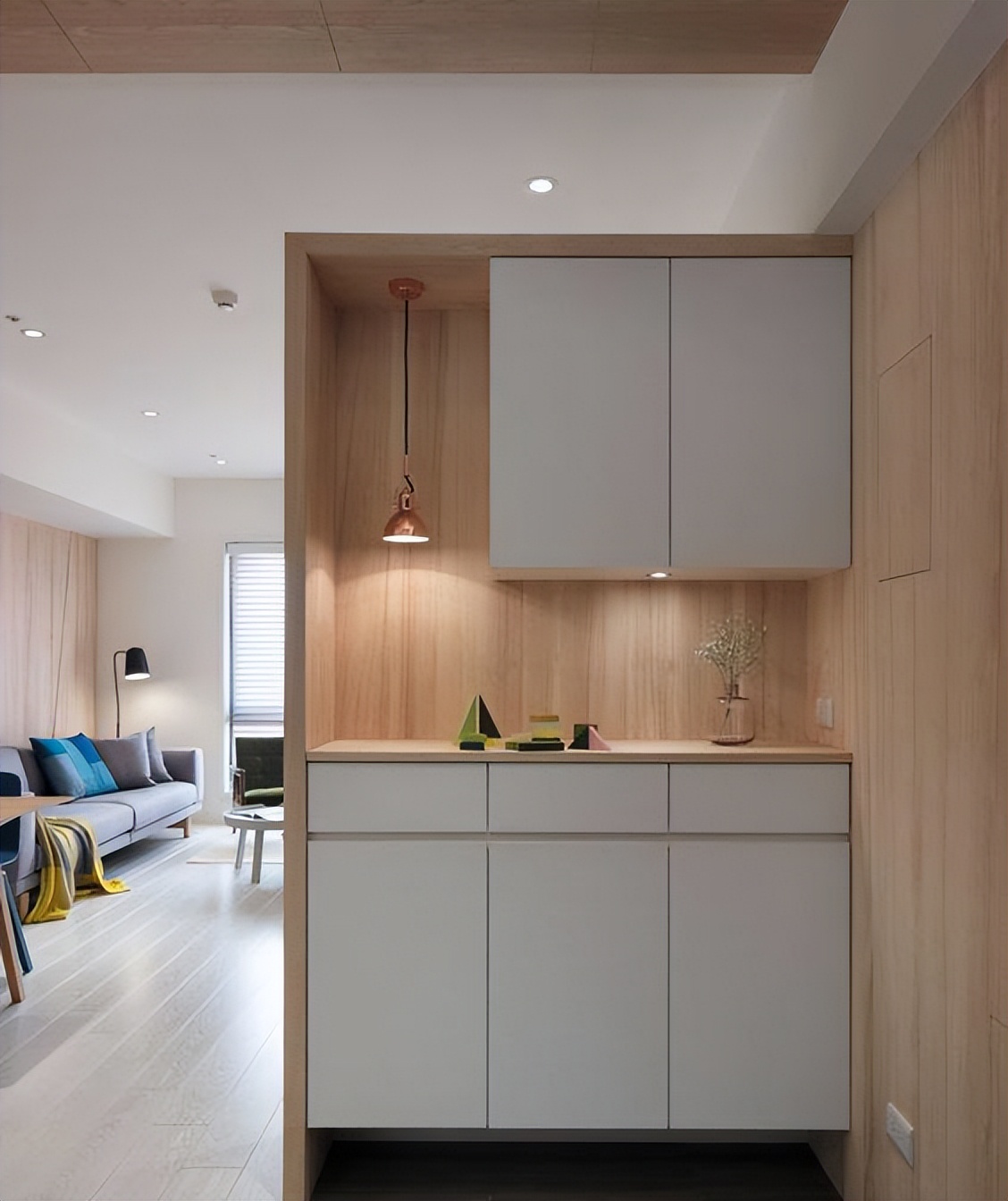 房子一层太潮怎么解决,一楼怎样装修才不让地面返潮