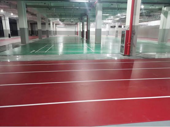 漫动座体育——引领中国体育地面材料的创新者