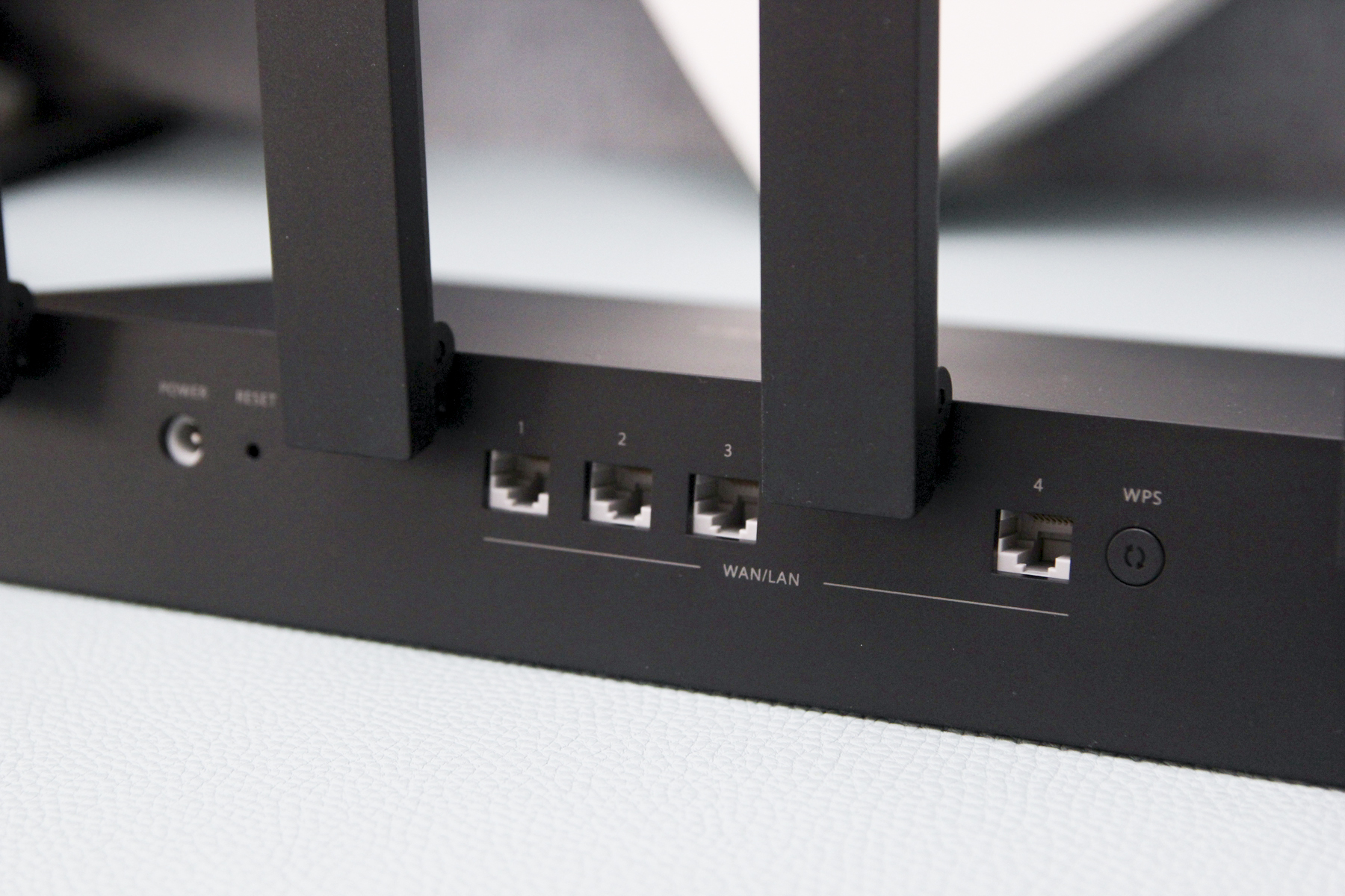 华为路由器ax6深度评测,华为路由器ax6穿墙能力