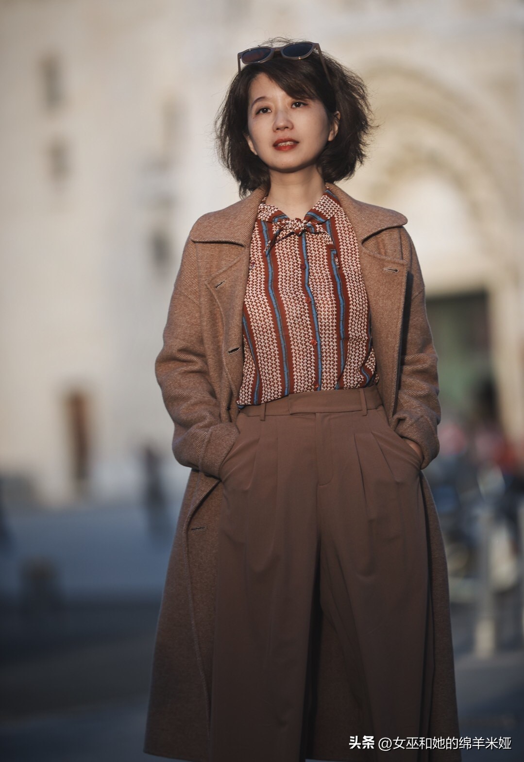 冬天怎么挑选衣服,冬天大衣什么颜色好看