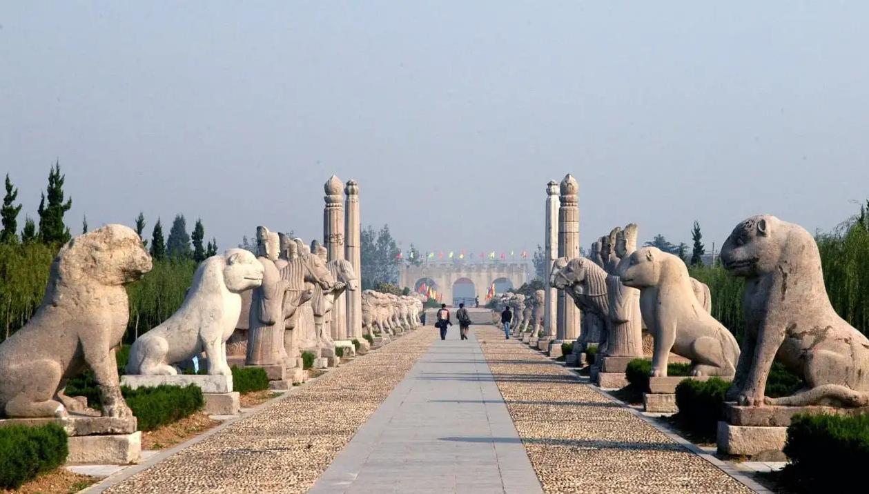 中国最牛三座墓地,中国最不可思议的墓地