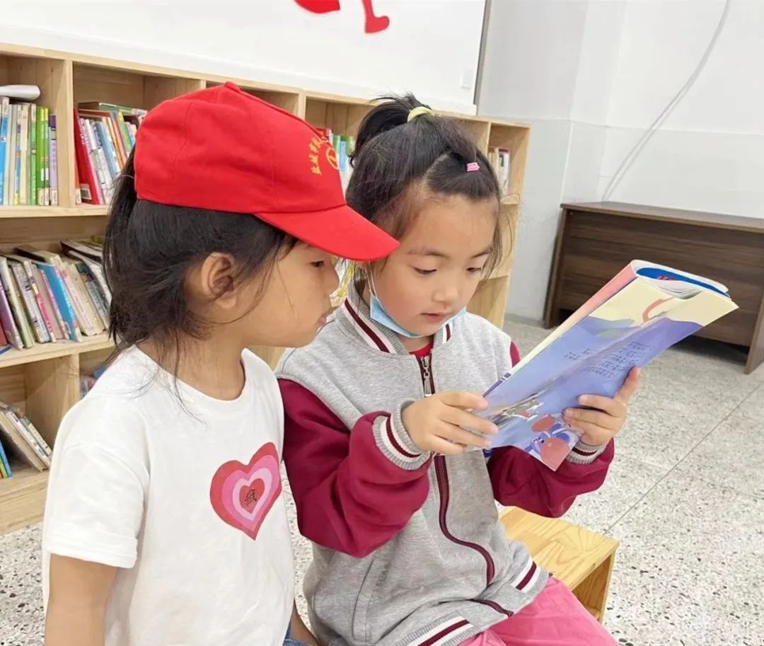 小学幼小衔接活动简报,幼小携手开展幼小衔接活动报道