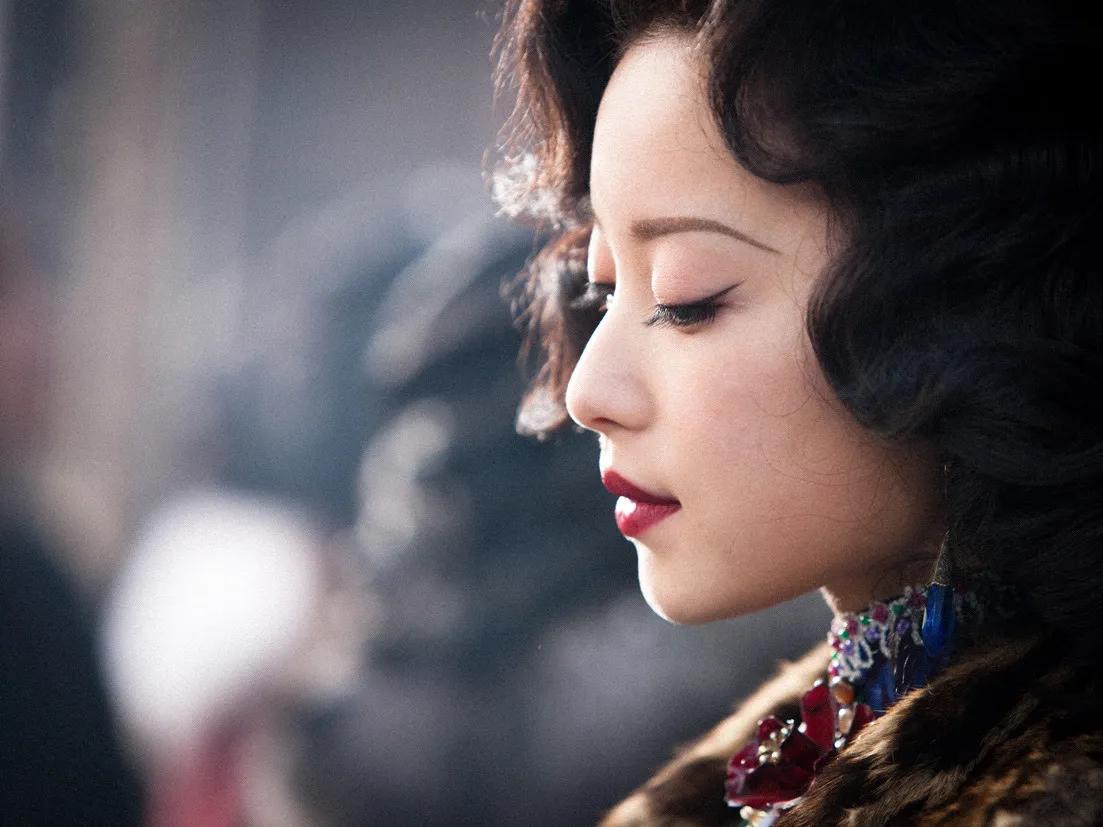 倪妮和井柏然哪一年分手的,倪妮先跟冯绍峰还是井柏然