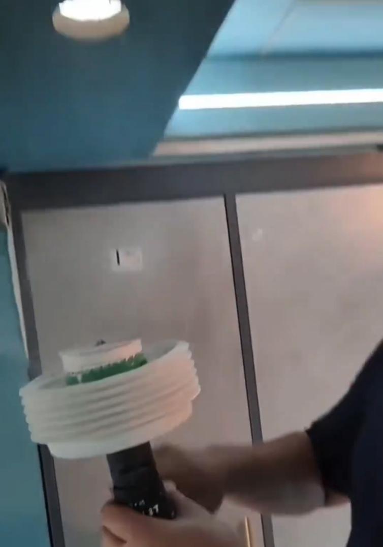 天花孔开大怎么解决,天花板开错孔补洞方法