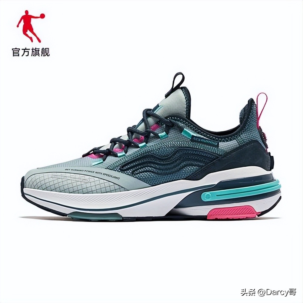 国产马拉松跑鞋排名前十名跑鞋,国产跑鞋和国外跑鞋