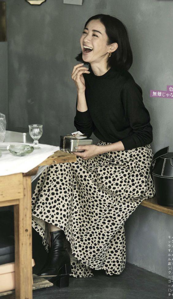 今年流行的裙子叫什么,今年流行的裙子真洋气