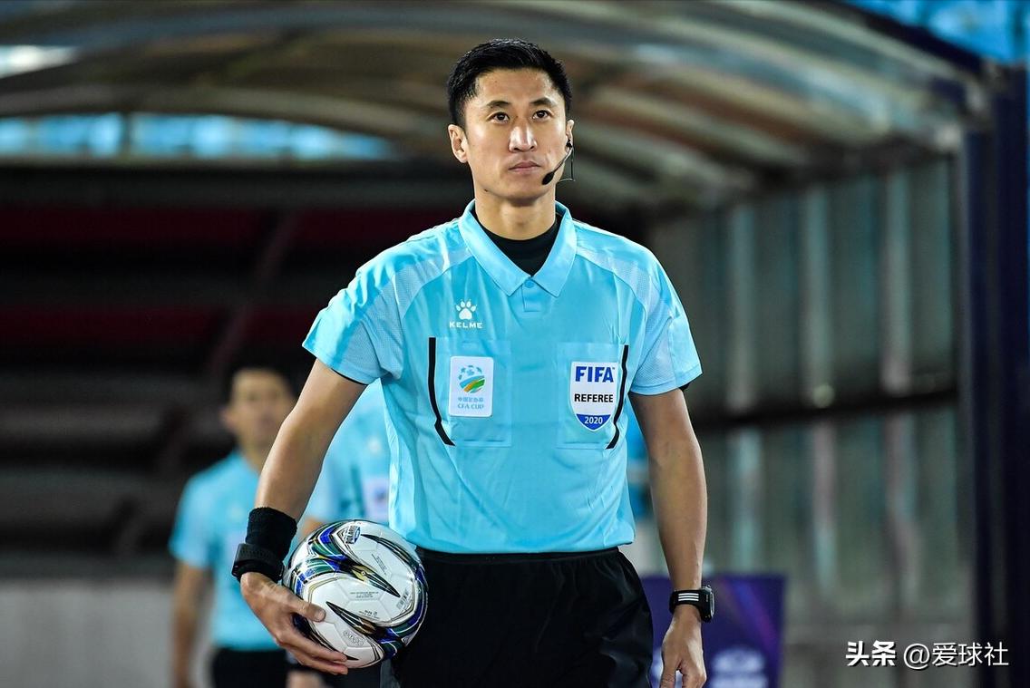 马宁获得亚足联认可吗,马宁什么时候担任国际级主裁判