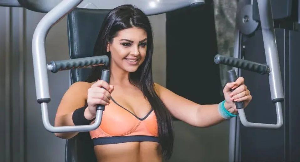 圆肩内衣肩带总是掉怎么办,内衣掉肩带怎么弄