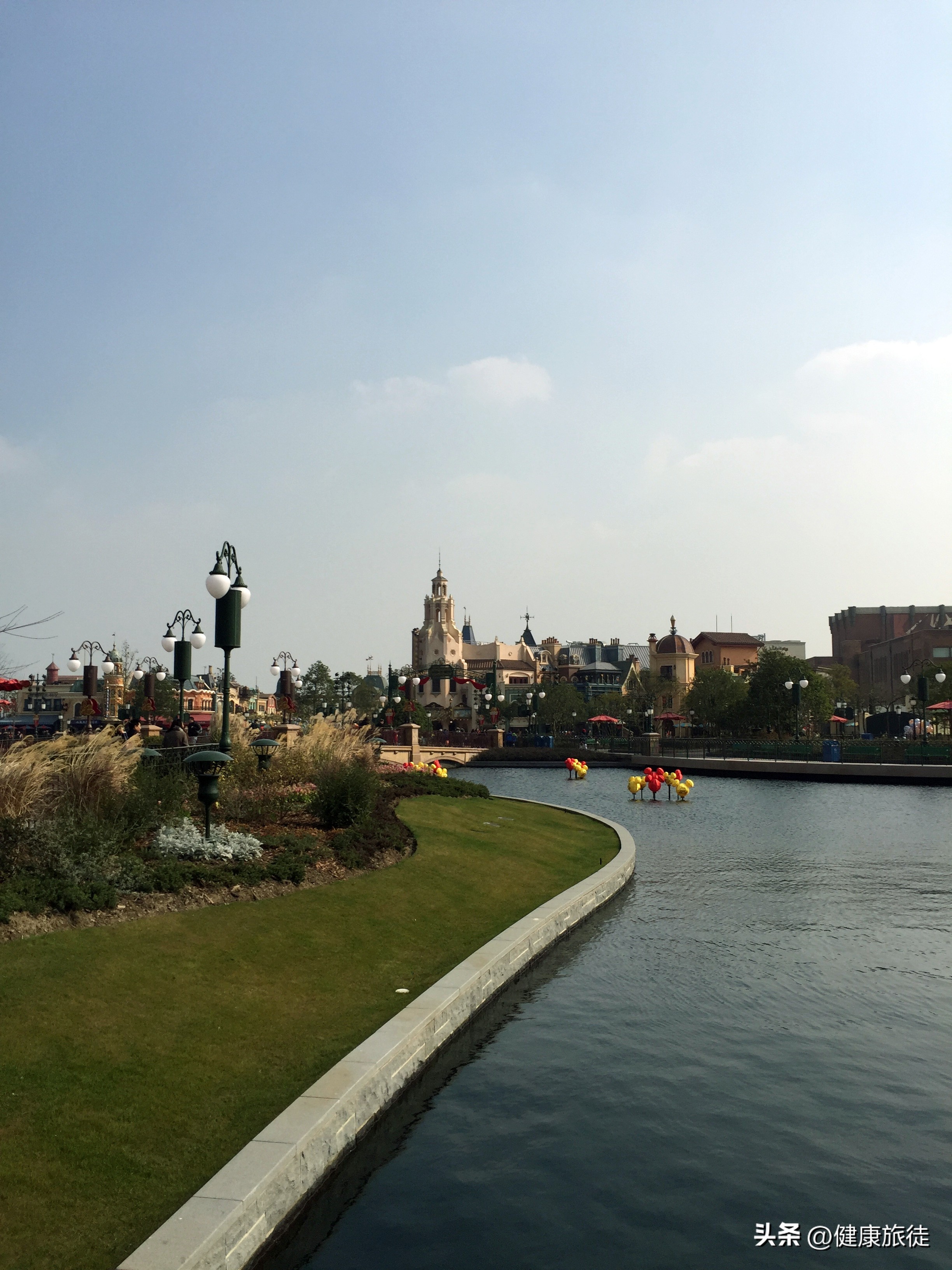 上海迪士尼乐园夏日狂欢盛宴,上海迪士尼乐园七大主题乐园介绍