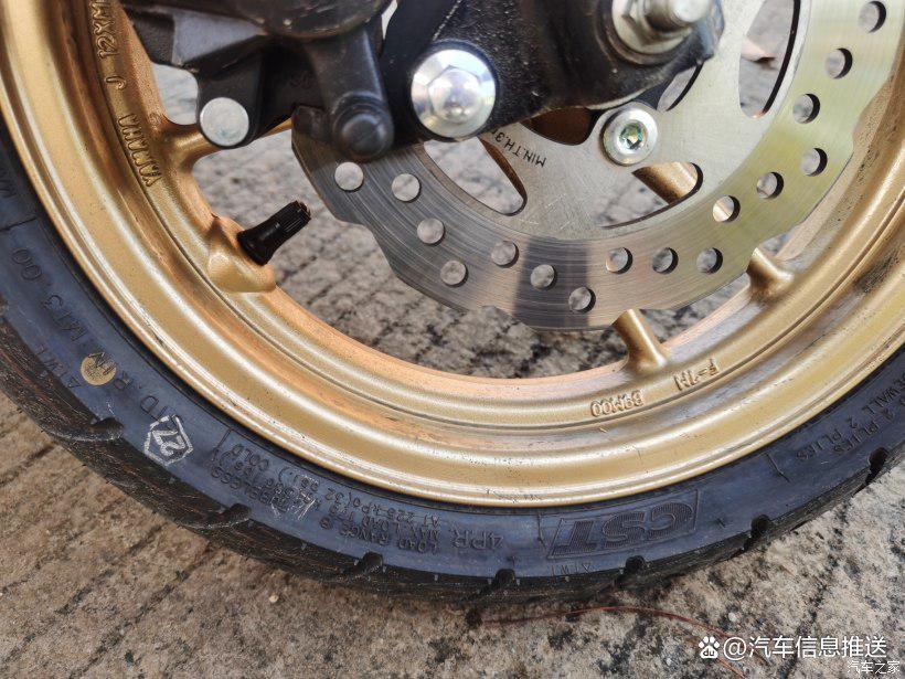 雅马哈踏板巡鹰125和铃木uu125,雅马哈巡鹰125磨合期跑80码可以吗