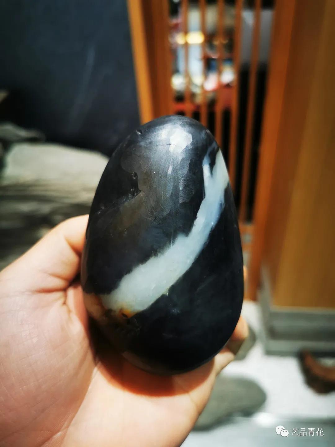 和田顶级青花籽料原石成交价格,青花玉籽料欣赏