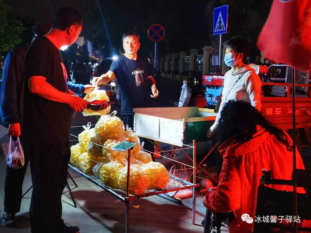 海南九所夜市,三亚九所夜市