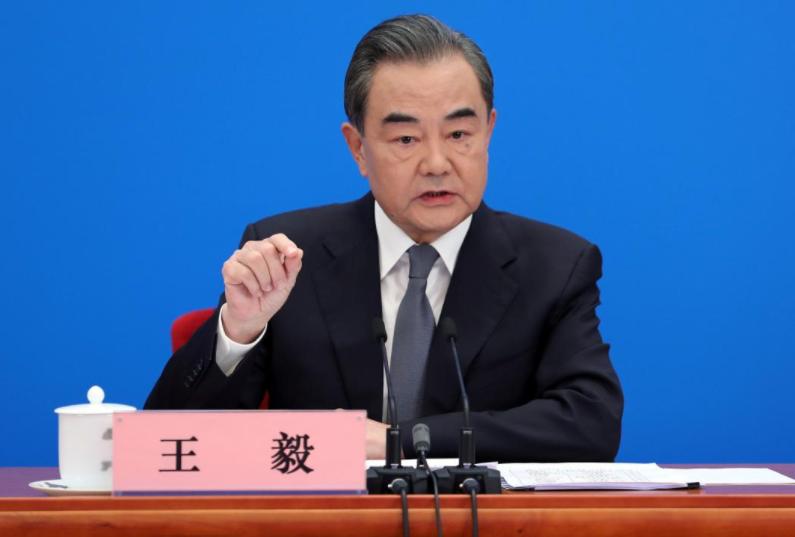 蔡英文“不排除开第一枪”！台*官高**争论：能撑3天还是4天