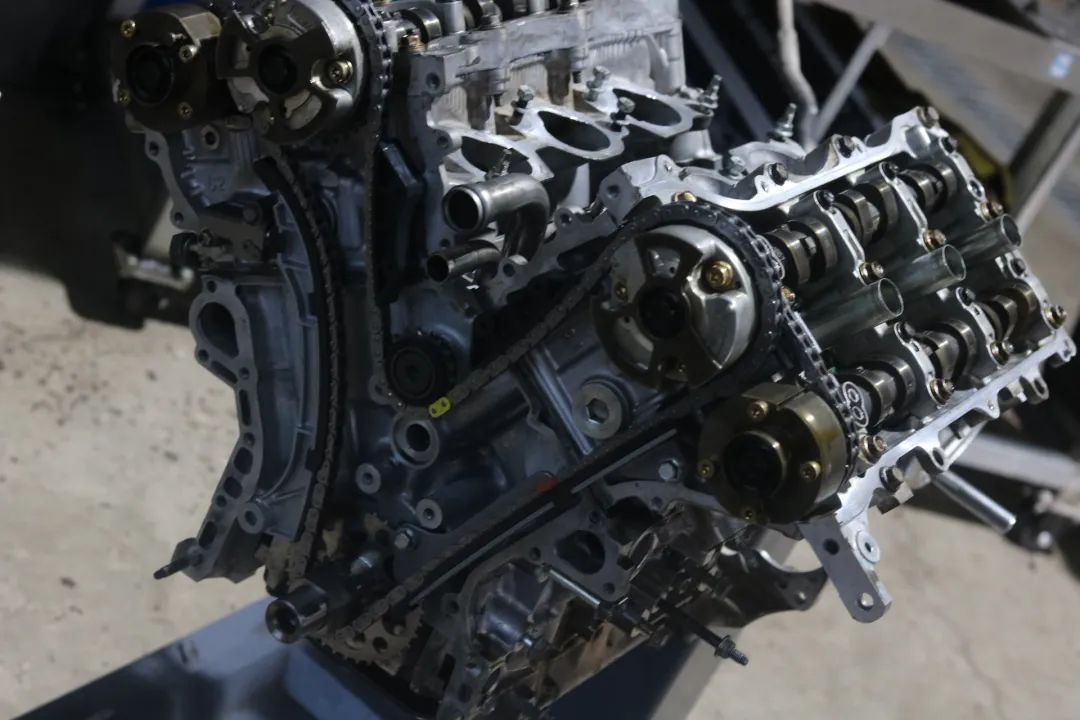 12代皇冠重新翻新还能再开多少年,12代皇冠全车整备翻新全过程