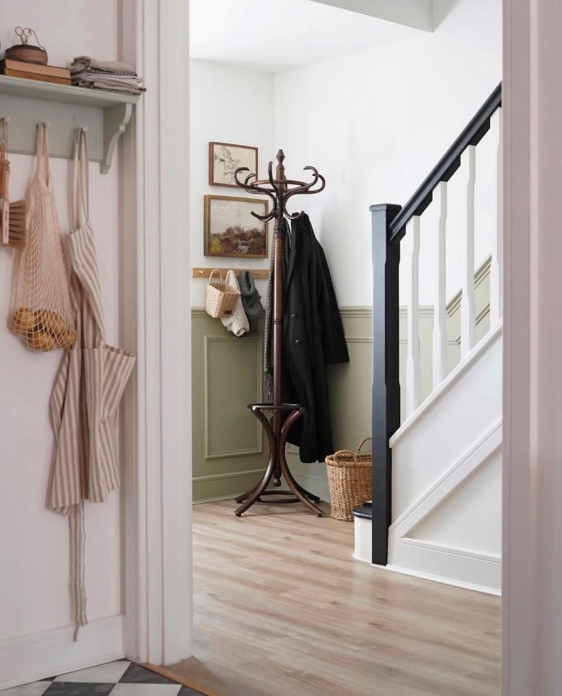 高级感原木风客厅设计,英国女子装修新房