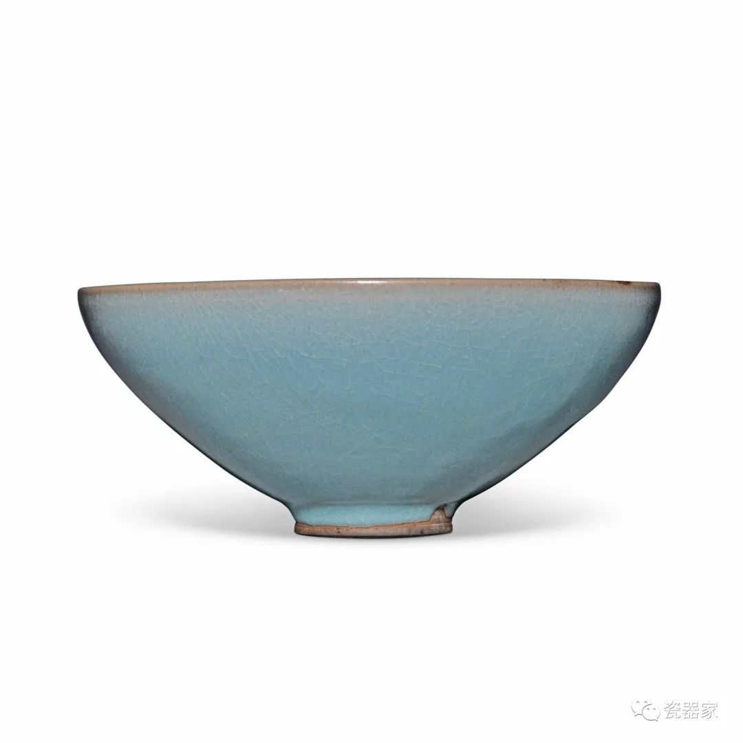 苏富比瓷器秋拍 (苏富比19年香港瓷器春拍)