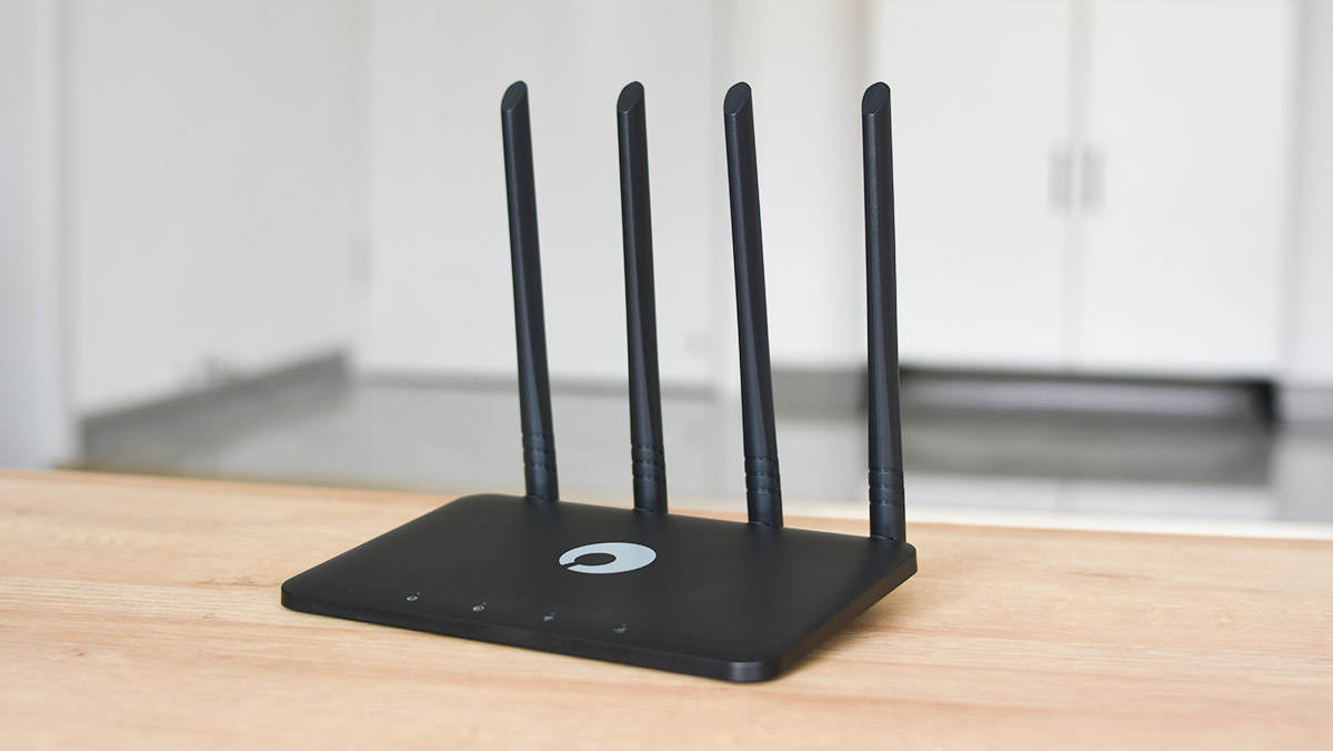 路由器信号满格网速太慢怎么回事,家里路由器信号差怎么办