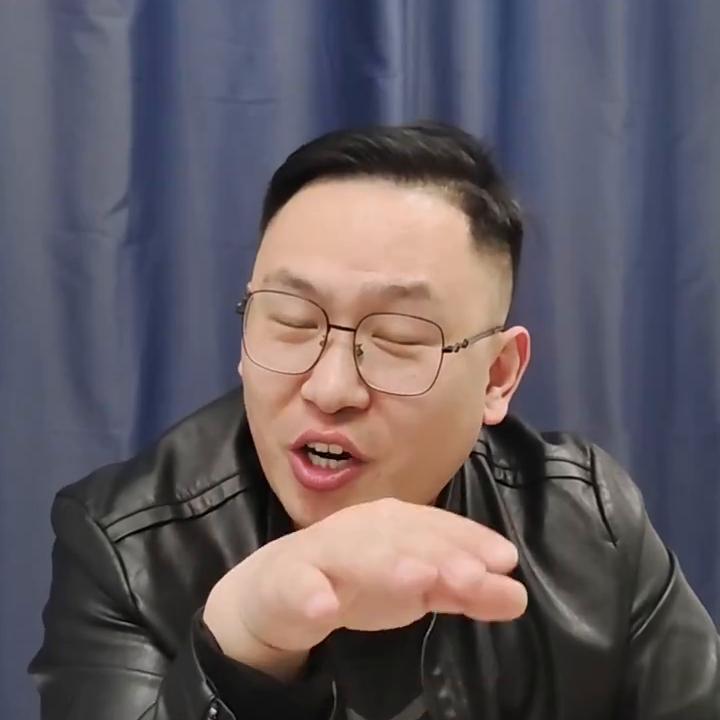 电子商务专业对专业老师的要求,电子商务本科一年经验